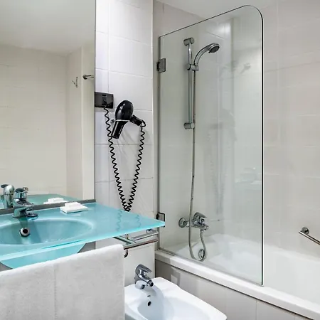 Hotel Ac La Linea By Marriott 3*