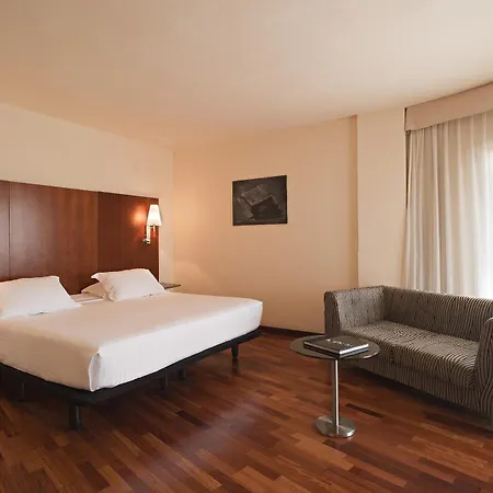 מלון Ac La Linea By Marriott 3*