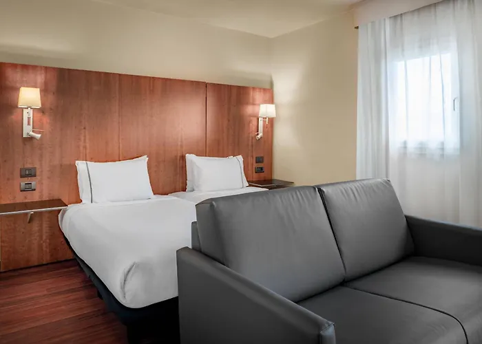 Ac La Linea By Marriott Szálloda La Línea de la Concepción